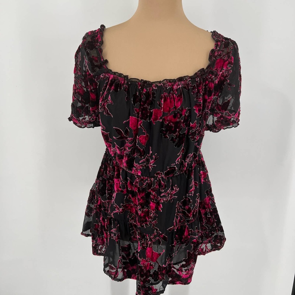 torrid Black & Fuchsia Floral Burnout Peasant Top